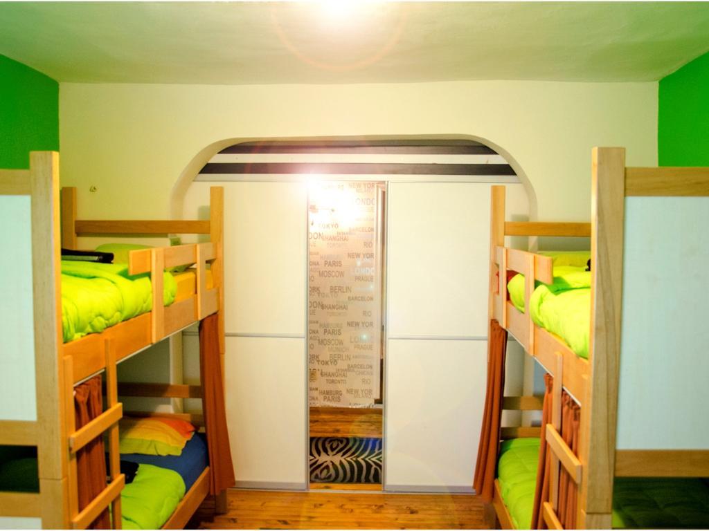 Hostel Kalonis Skopje Rom bilde