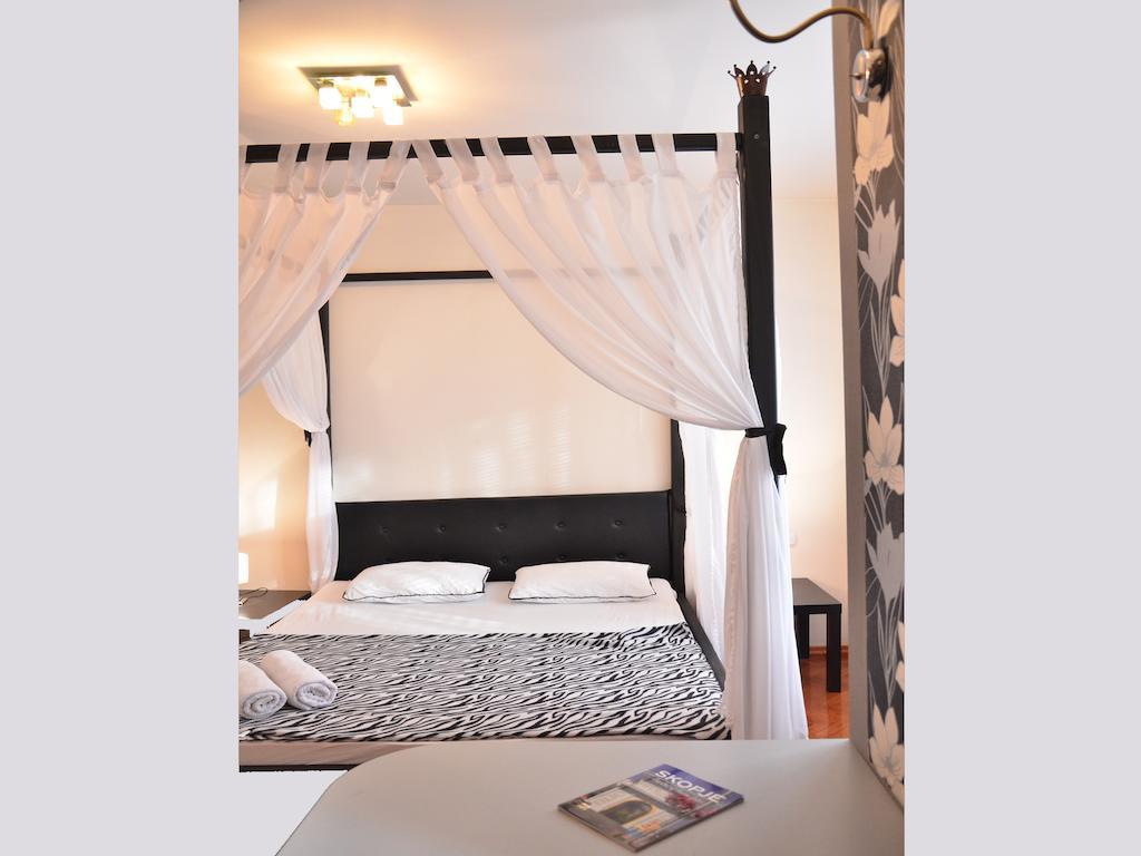Hostel Kalonis Skopje Eksteriør bilde