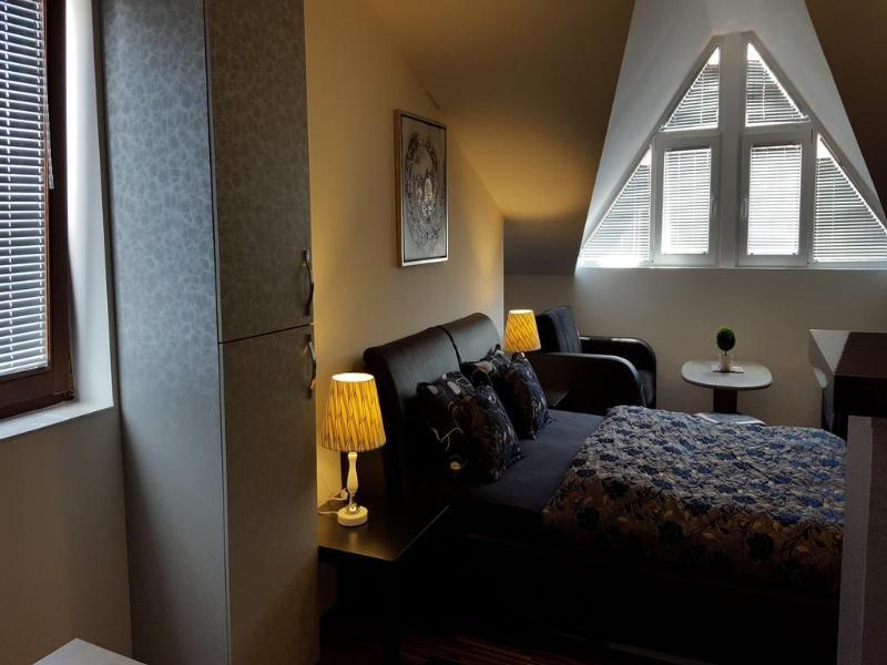 Hostel Kalonis Skopje Eksteriør bilde